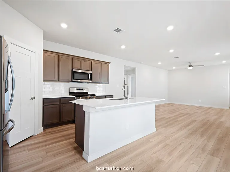 1232 Amistad Loop — Photo 6