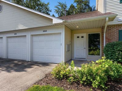 3184 Windcrest Dr NE #14, Grand Rapids, MI, 49525