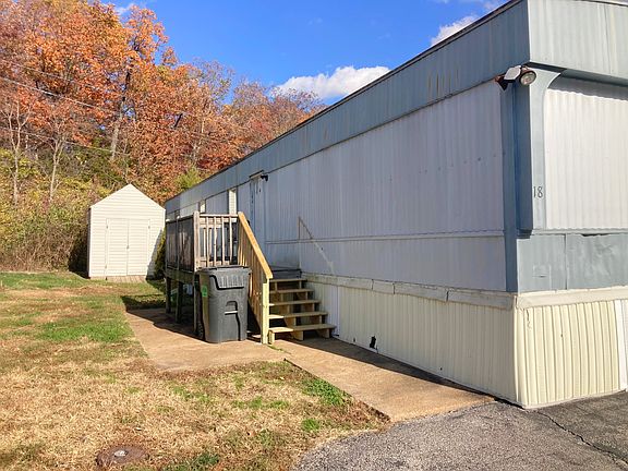 2nd image of 18 Hawk Ct