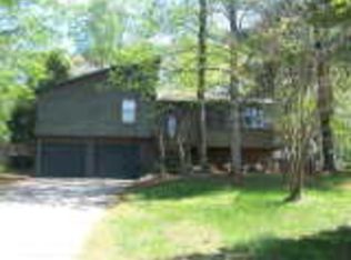 118 W Putnam Ferry Rd, Woodstock, GA 30189
