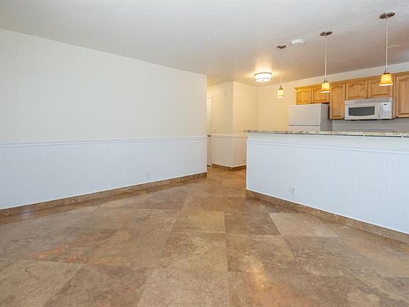 2nd image of 330 N J St APT 4