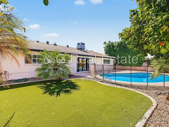 8714 E Clarendon Ave, Scottsdale, AZ 85251