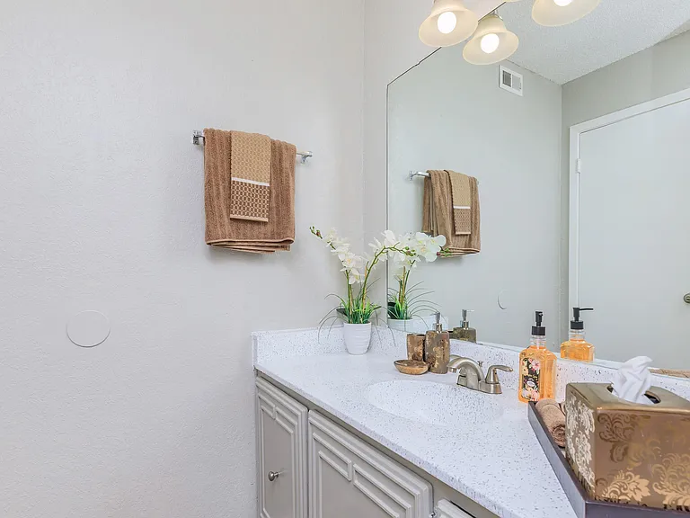 Bel Air Creekside — Photo 46