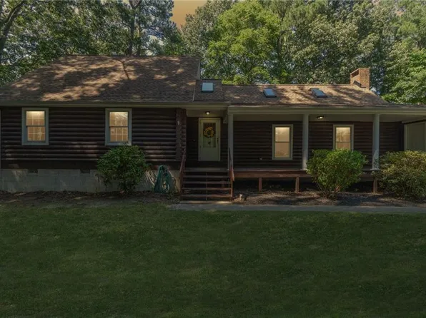 59 Odd Rd #A, Poquoson, VA 23662