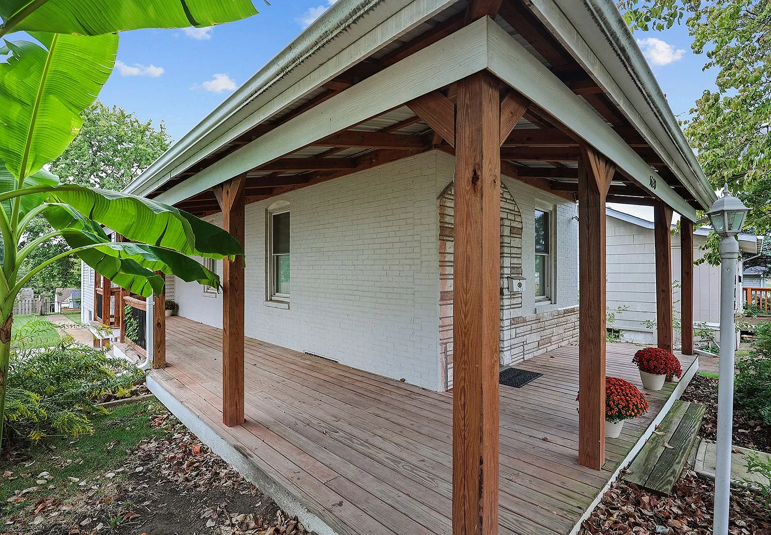 2 bed, 2.0 bath, 1095 sqft, $1,800 — Photo 4