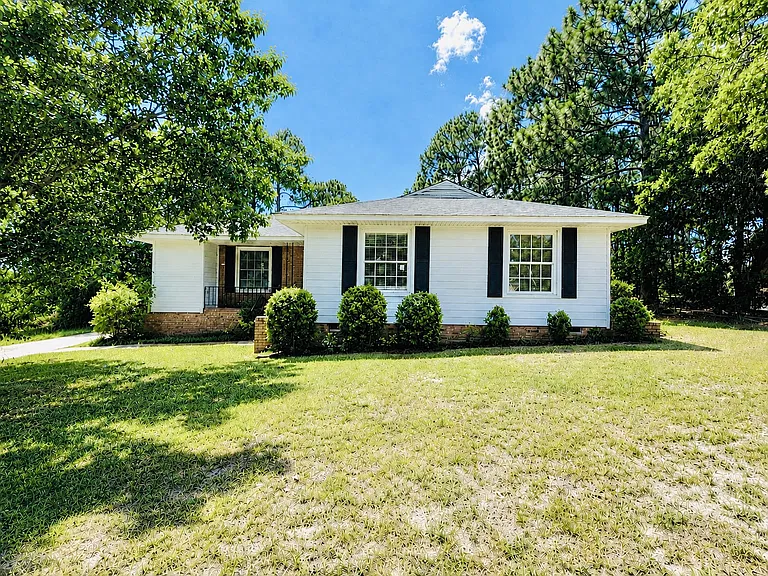 128 S Wrenwood Dr — Photo 1