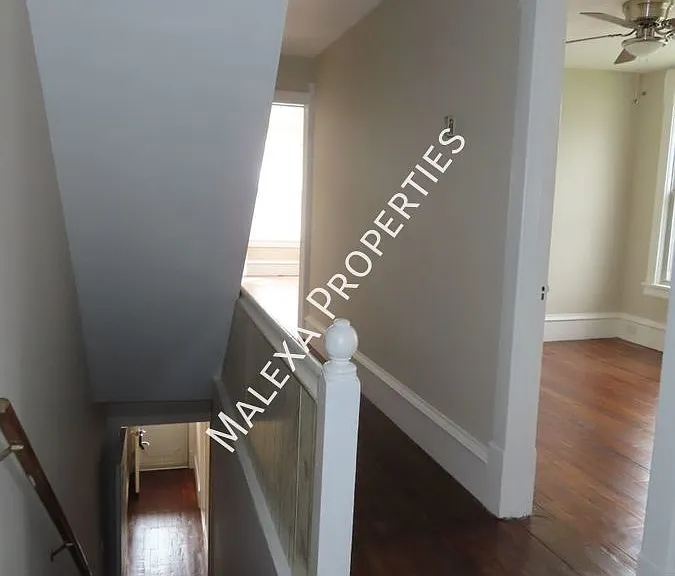 313 E Bertsch St #2 — Photo 3