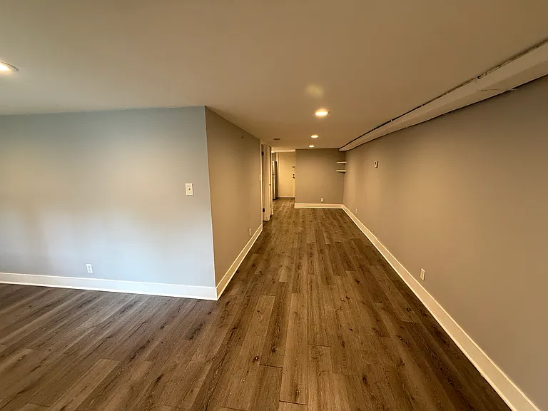 1226 Sherman Ave #1S — Photo 5