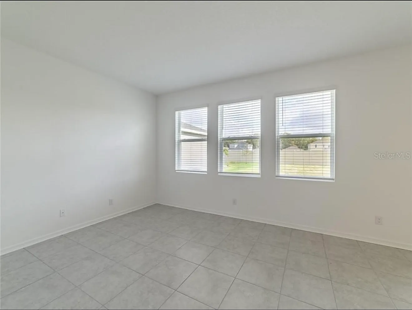 3 bed, 1708 sqft, $2,600 — Photo 4