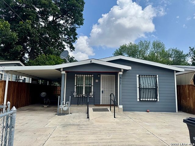 1st image of 611 Brunswick Blvd