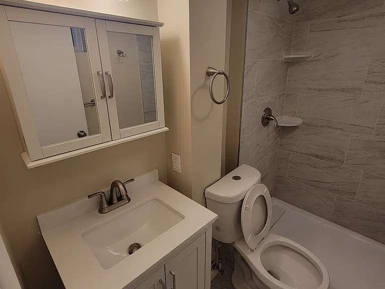 1769 Perrysville Ave #1 — Photo 4