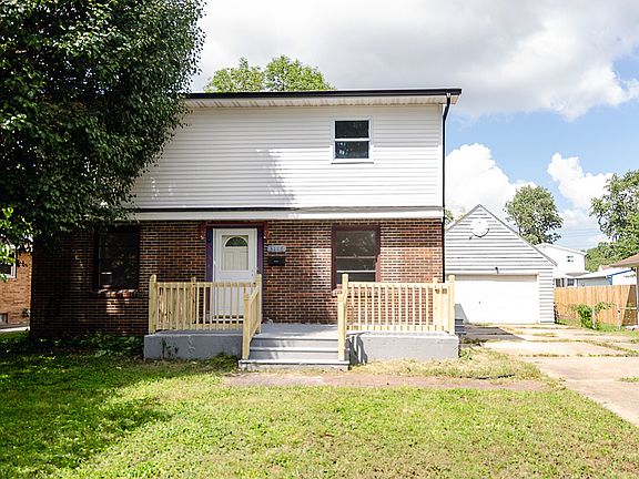 2nd image of 3116 Oak Ave