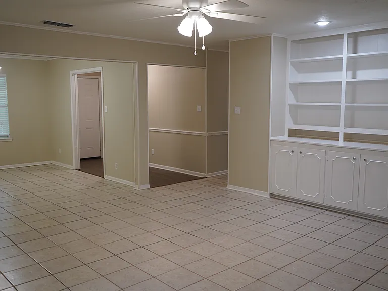 3507 Silverwood Dr — Photo 6