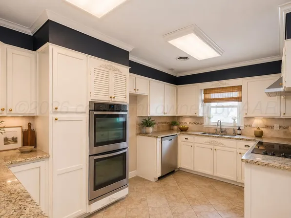 6031 Linden Ln, Amarillo, TX 79106