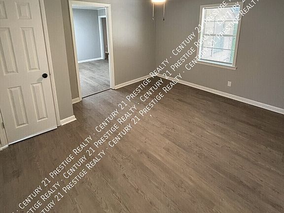 3rd image of 501 N James St