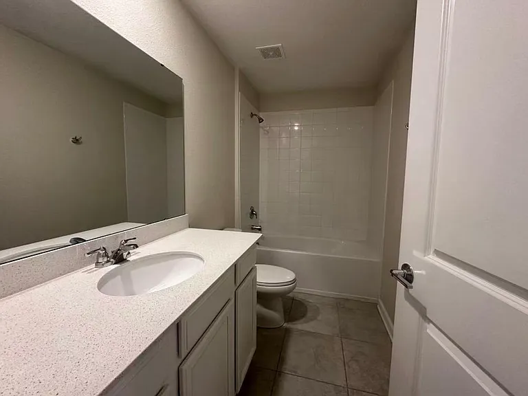 4295 Blackshear Ct — Photo 7