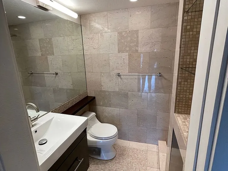 121 Vine St #2201 — Photo 17