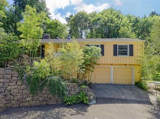 2758 SW English Ct, Portland, OR 97201
