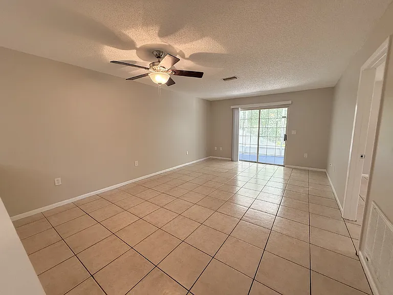 1316 London Ave — Photo 7