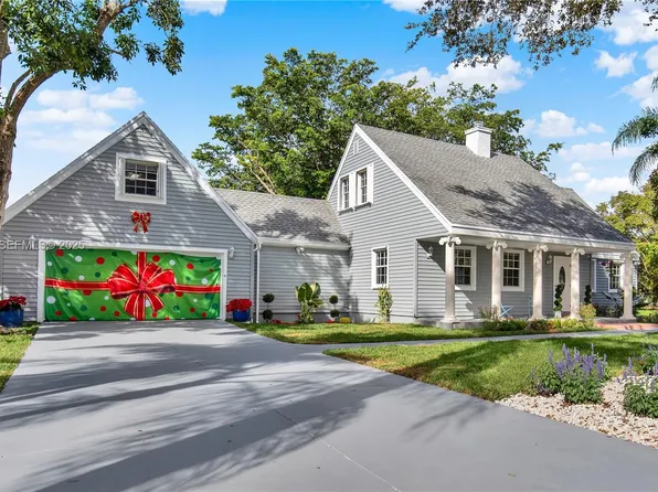 22820 SW 179th Pl, Miami, FL 33170