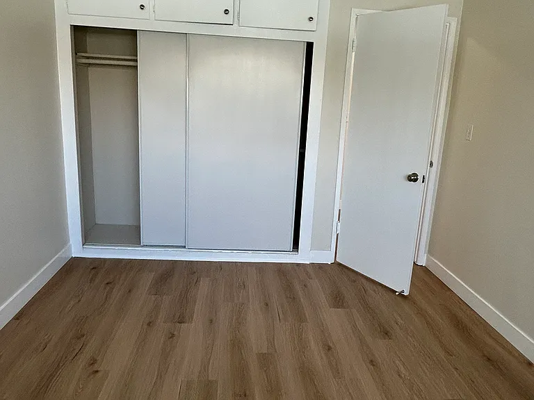 STP Properties — Photo 6
