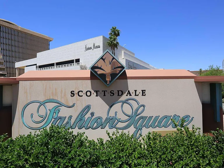5804 N Scottsdale Rd — Photo 41