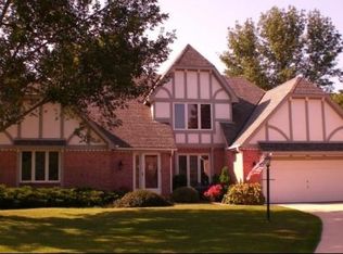 13545 W Wembly Ct, New Berlin, WI 53151
