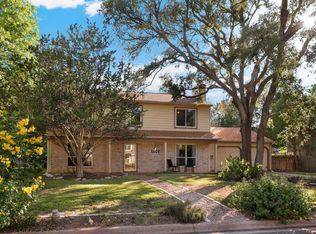 1507 Wildwood Dr, Round Rock, TX 78681