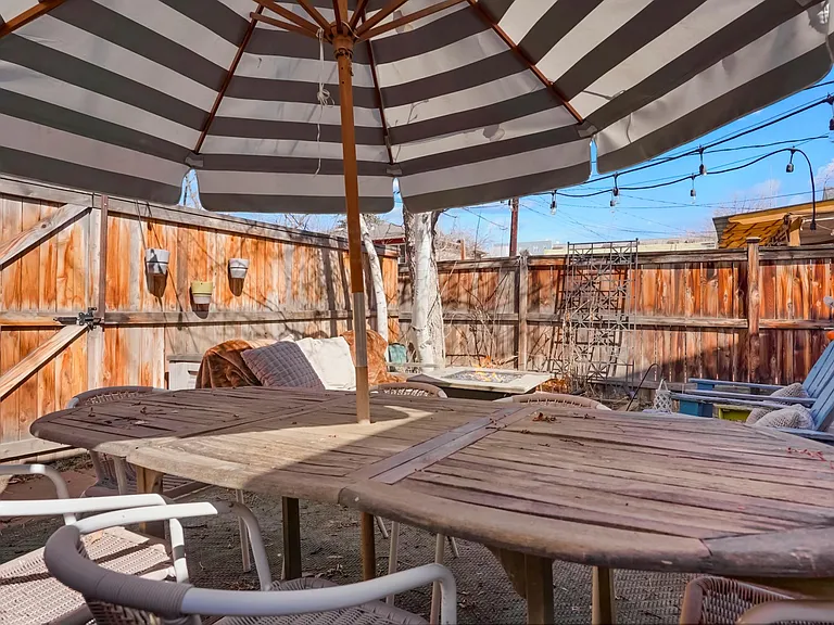 3623 Julian St — Photo 28