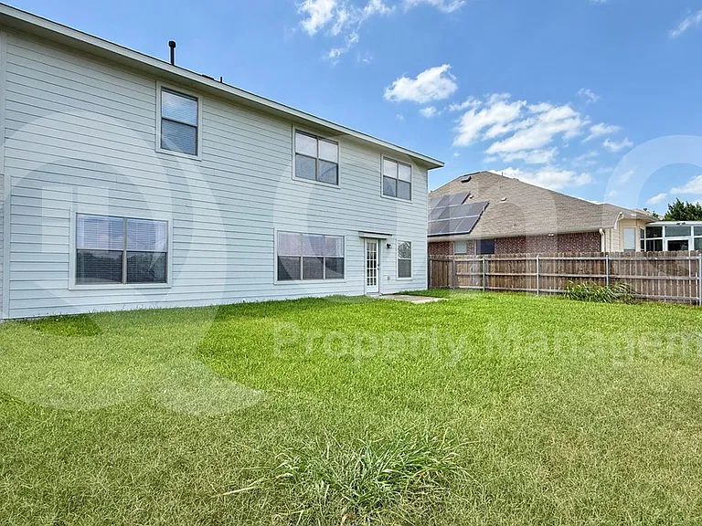 12224 Timber Heights Dr — Photo 26