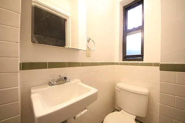 Rented by (Legacy) NY Quality Living Uptown | media 24