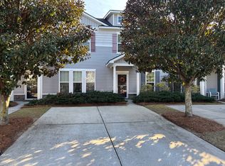 6 Moon Beam Ct, Bluffton, SC 29910