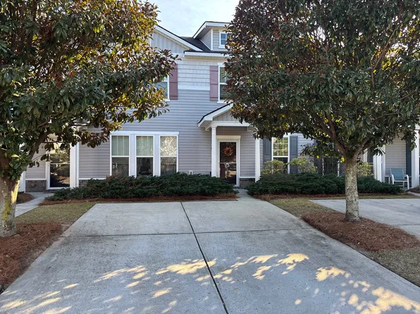 6 Moon Beam Ct, Bluffton, SC 29910