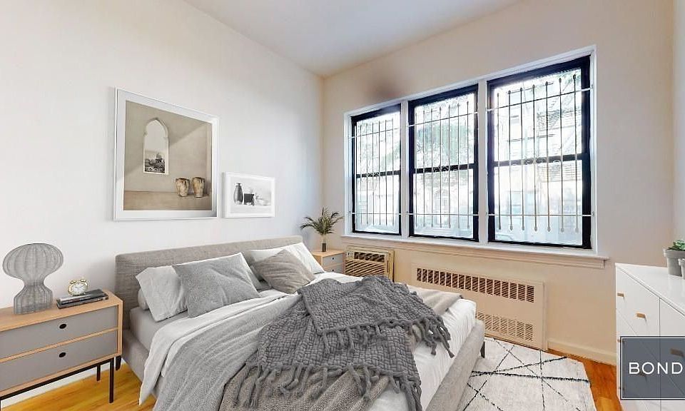 1st image of 312 E 90th St APT 4