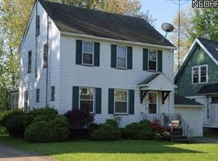 727 Roosevelt St NW, Warren, OH 44483