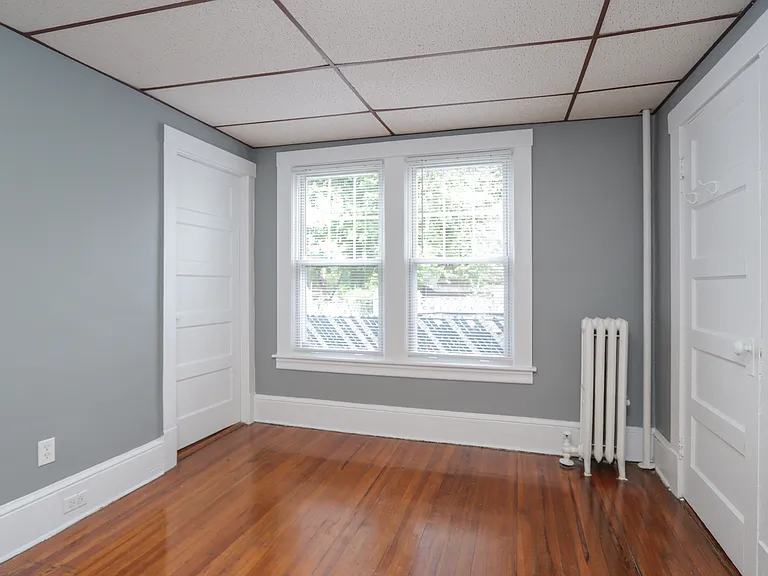 8 Ivy Ave #1 — Photo 26