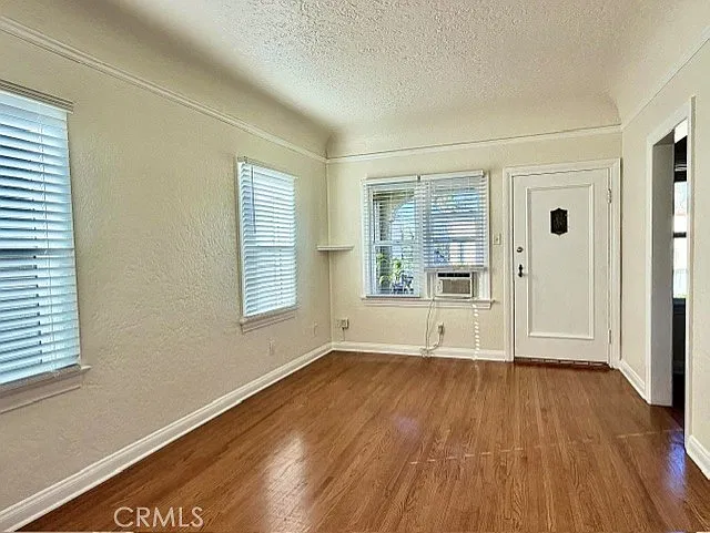 1 bed, 630 sqft, $1,895 — Photo 3