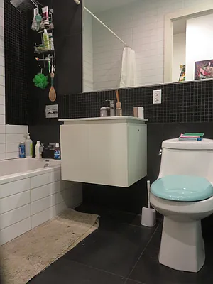 Rented by Rennit Inc. | media 40