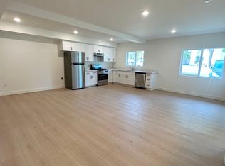 824 E Windsor Rd #13, Glendale, CA 91205