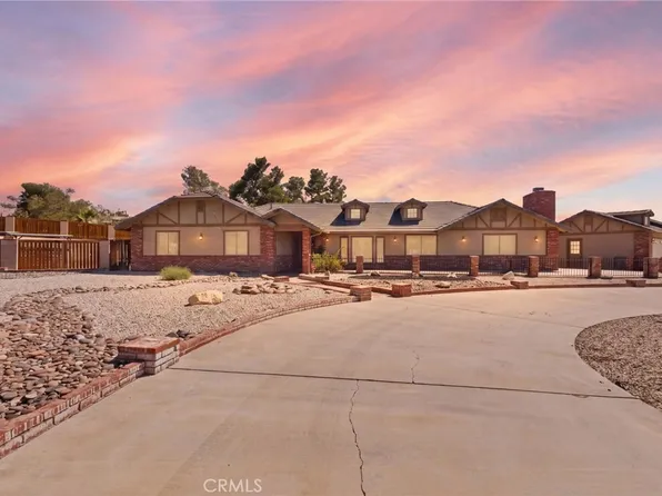 19989 Cronese Rd, Apple Valley, CA 92308