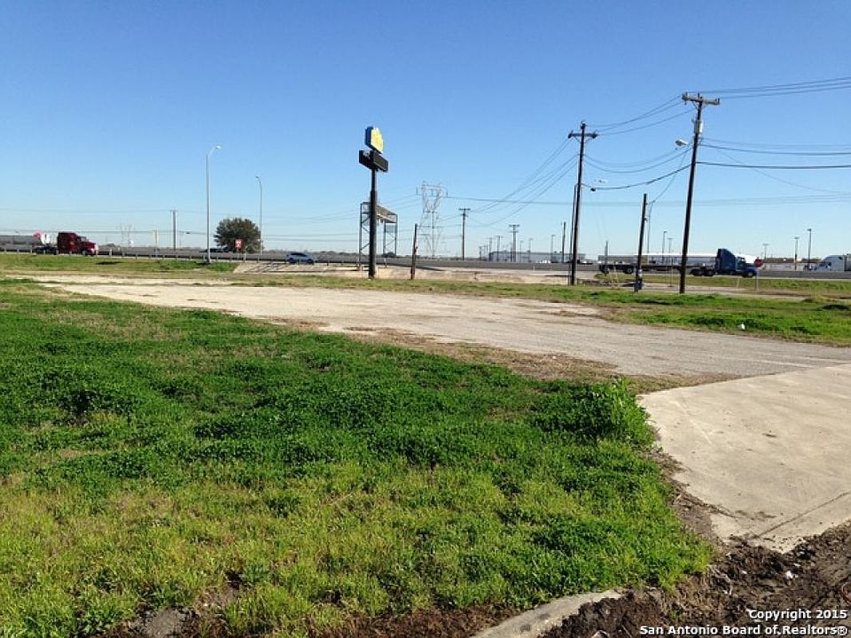 2nd image of 4739 Cotton Belt Dr