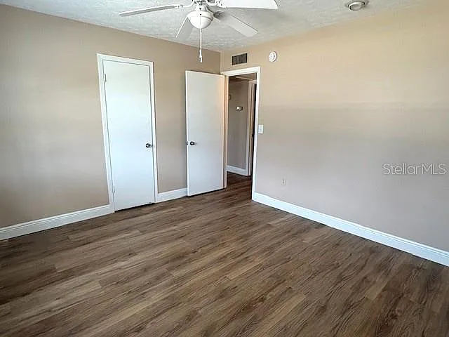 1005 Rickenbacker Dr — Photo 31