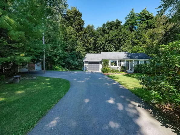 316 Ash Swamp Road, Newmarket, NH 03857