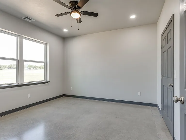12571 US Highway 77 Hwy #109 — Photo 42