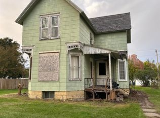 704 Franklin St, Elgin, IA 52141