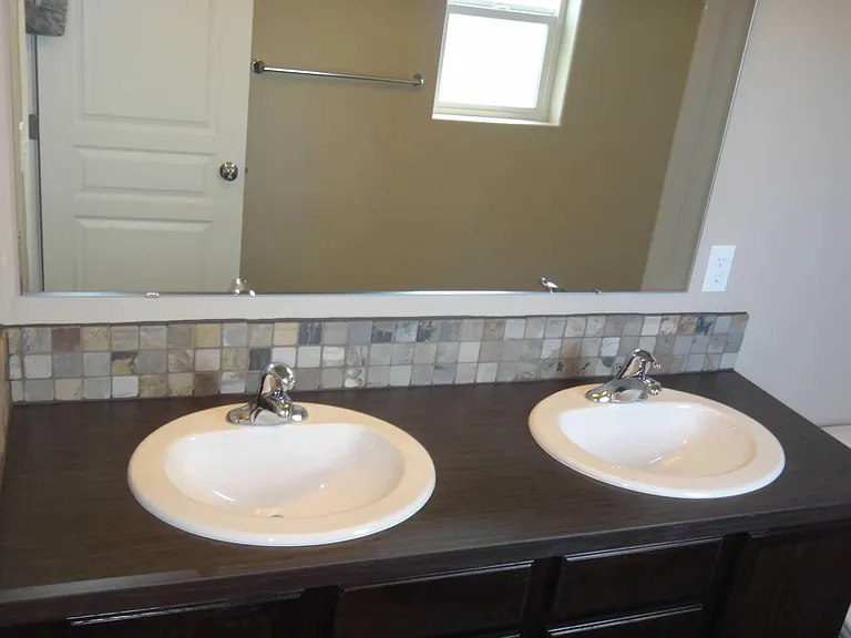 2052 Alco Ave — Photo 13