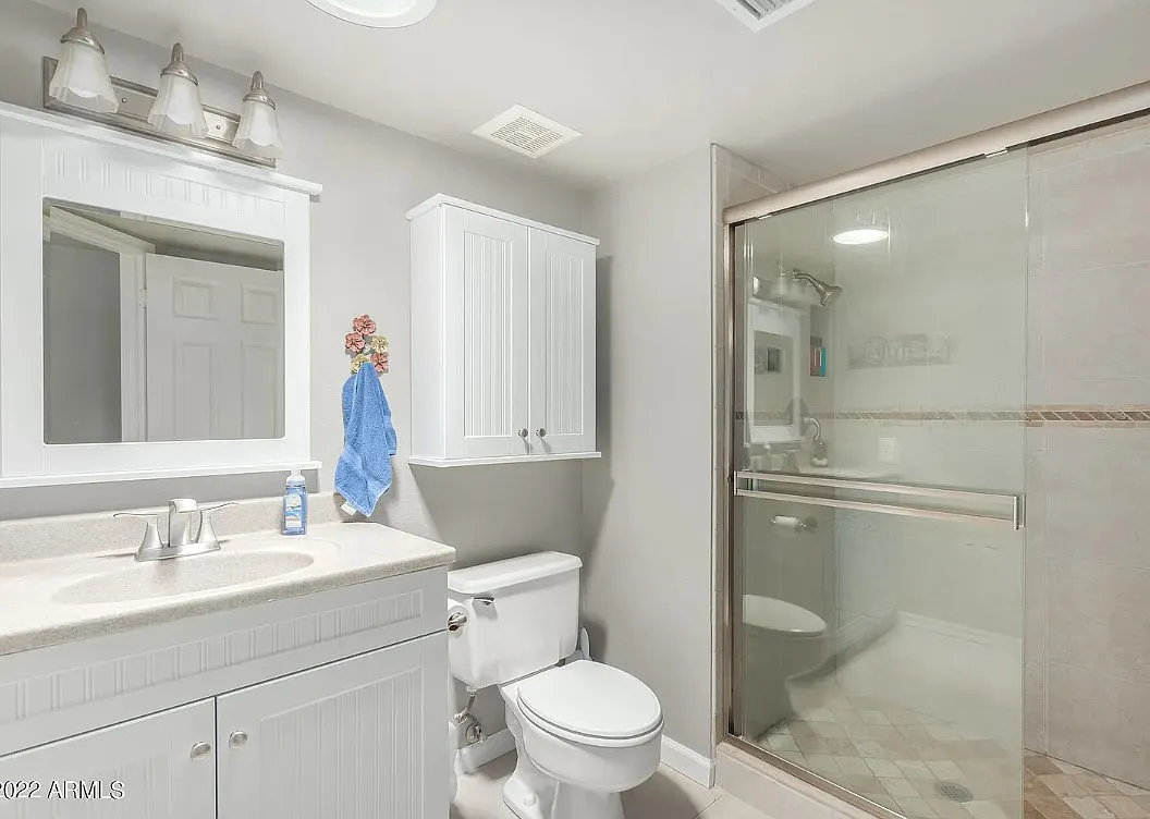3 bed, 1322 sqft, $2,200 — Photo 1