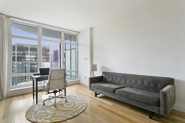 Sold by Nest Seekers International | media 57