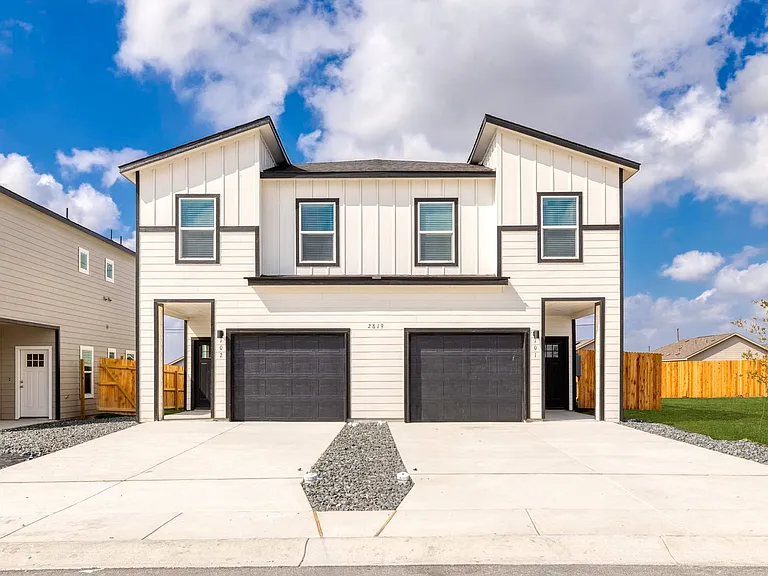 10610 Kiana Way — Photo 4
