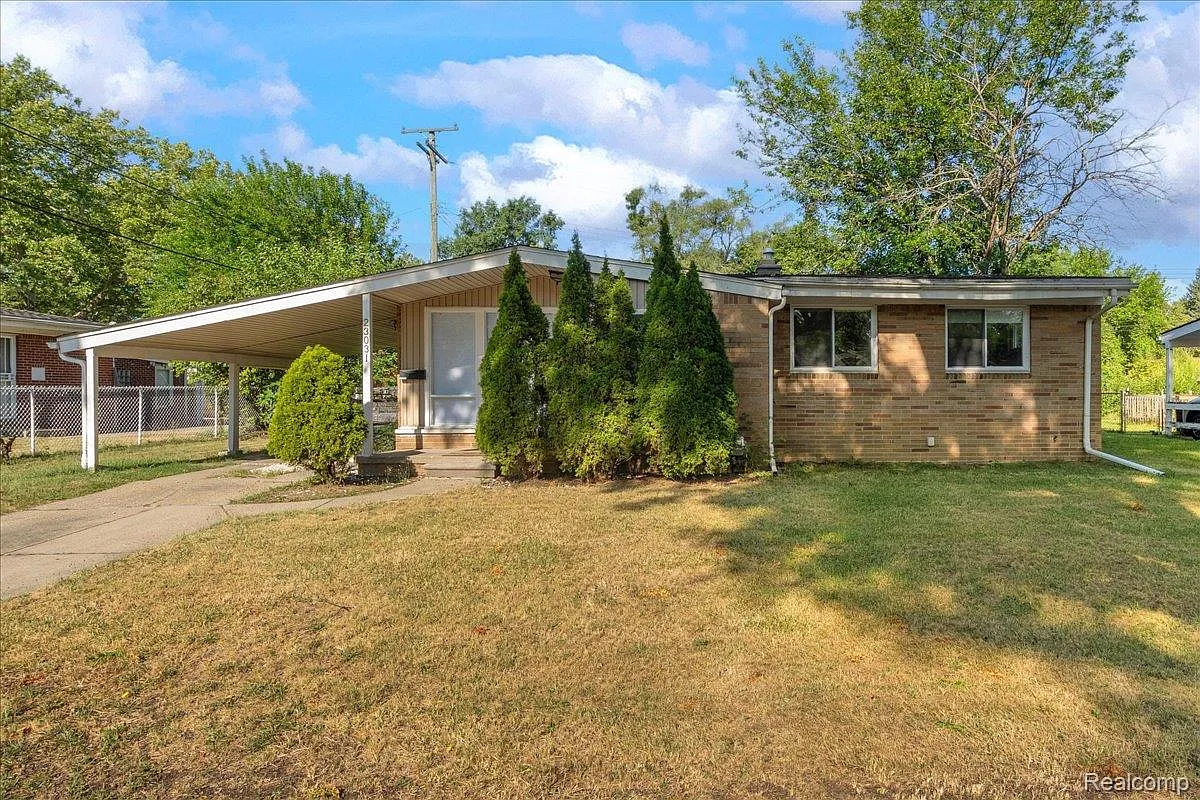 3 bed, 1650 sqft, $1,500 — Photo 2